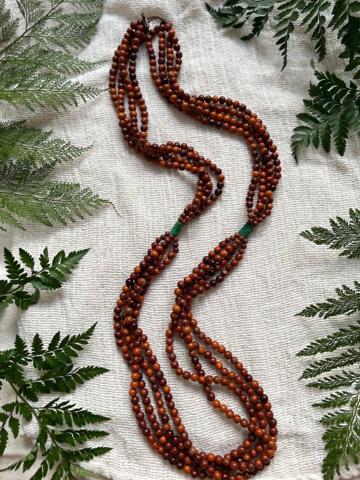 Kaikuahine Jade